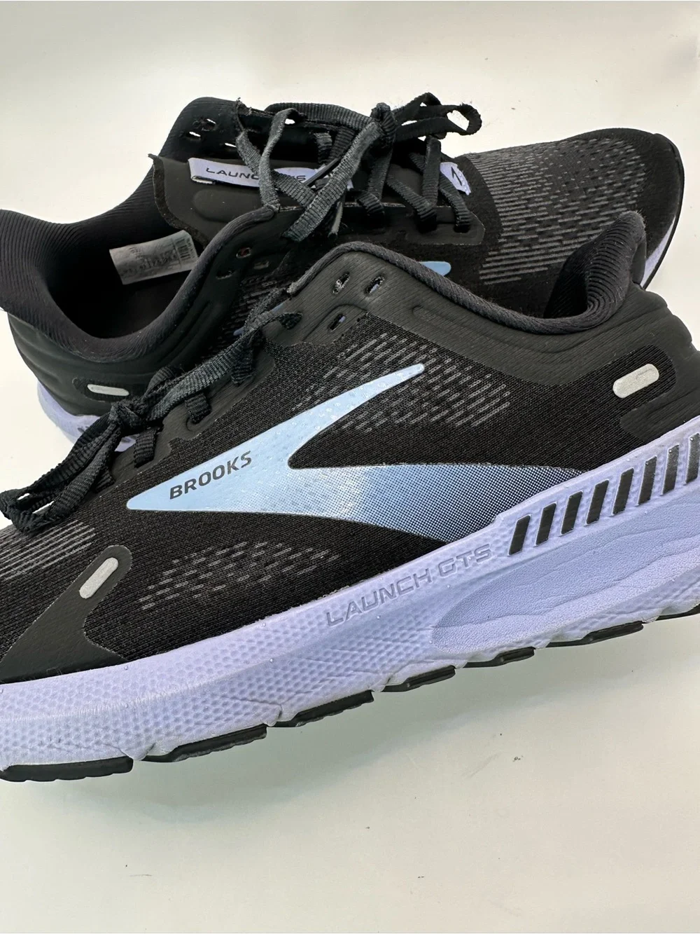 Brooks Launch 9 Women’s Running Shoes SIZE 9.5 Black w/ Blue Lavender